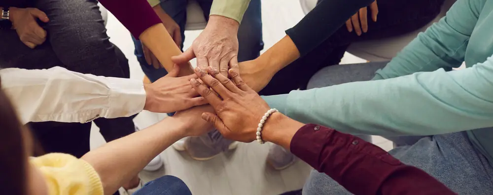 Creating Collaborative Environments &bull; shutterstock 1927726550 1